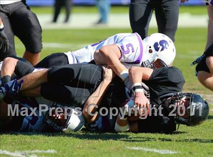 Thumbnail 1 in Santana vs. Valley Center (CIF SDS D4 Final) photogallery.