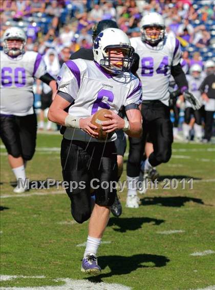 Thumbnail 2 in Santana vs. Valley Center (CIF SDS D4 Final) photogallery.
