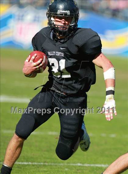 Thumbnail 1 in Santana vs. Valley Center (CIF SDS D4 Final) photogallery.