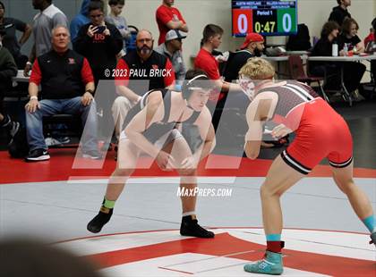 Thumbnail 2 in UIL Region 4 Finals photogallery.