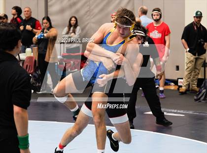 Thumbnail 2 in UIL Region 4 Finals photogallery.