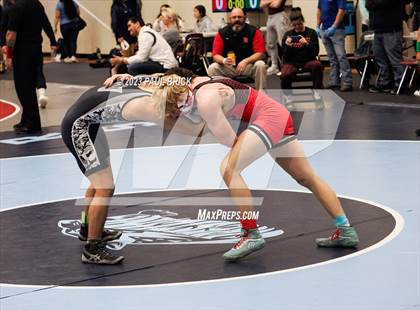 Thumbnail 2 in UIL Region 4 Finals photogallery.