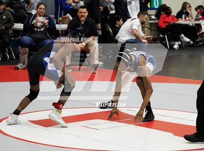Thumbnail 1 in UIL Region 4 Finals photogallery.