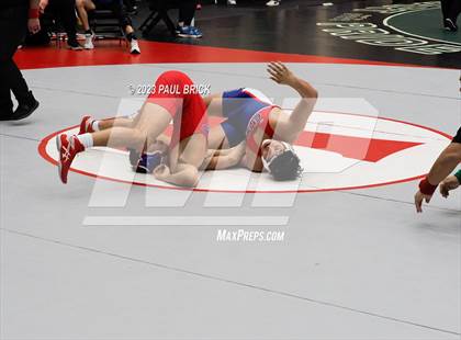 Thumbnail 1 in UIL Region 4 Finals photogallery.