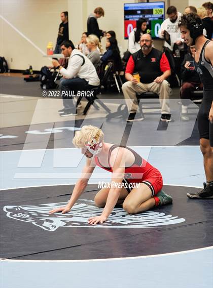 Thumbnail 1 in UIL Region 4 Finals photogallery.