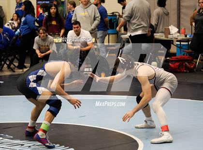 Thumbnail 1 in UIL Region 4 Finals photogallery.