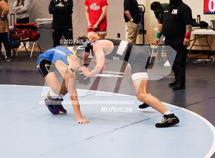 Thumbnail 3 in UIL Region 4 Finals photogallery.