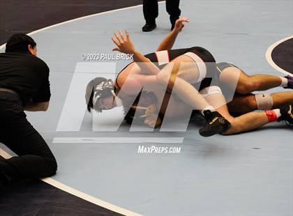 Thumbnail 2 in UIL Region 4 Finals photogallery.