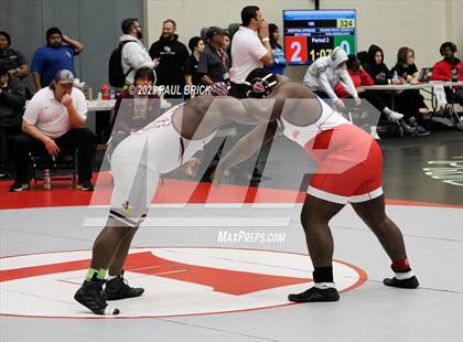 Thumbnail 2 in UIL Region 4 Finals photogallery.