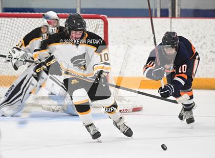 Thumbnail 1 in Lyman Hall @ Amity Regional photogallery.