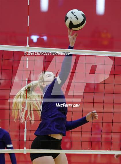 Thumbnail 2 in El Paso HomeSchool vs Angleton Christian (TAIAO State Tournament) photogallery.