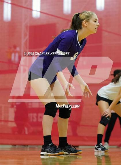 Thumbnail 2 in El Paso HomeSchool vs Angleton Christian (TAIAO State Tournament) photogallery.