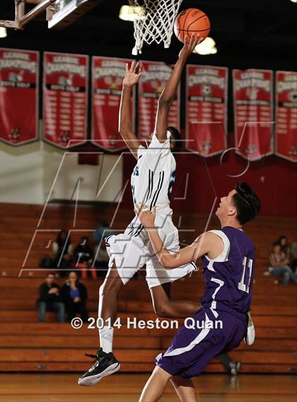 Thumbnail 2 in Shadow Hills @ Villa Park (MaxPreps Holiday Classic) photogallery.