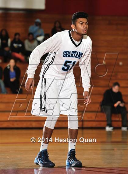 Thumbnail 2 in Shadow Hills @ Villa Park (MaxPreps Holiday Classic) photogallery.