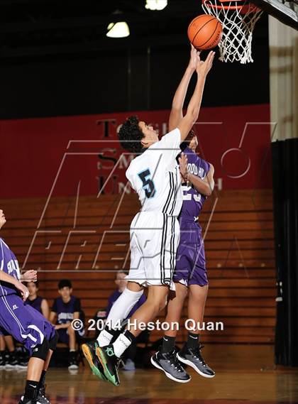 Thumbnail 3 in JV: Shadow Hills @ Villa Park (MaxPreps Holiday Classic) photogallery.