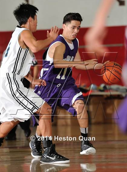 Thumbnail 1 in JV: Shadow Hills @ Villa Park (MaxPreps Holiday Classic) photogallery.