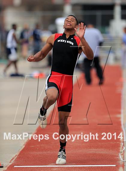 Thumbnail 1 in Harold Scott Invitational photogallery.