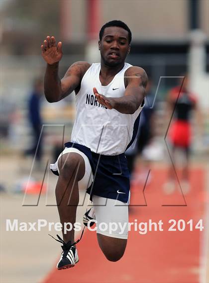 Thumbnail 3 in Harold Scott Invitational photogallery.