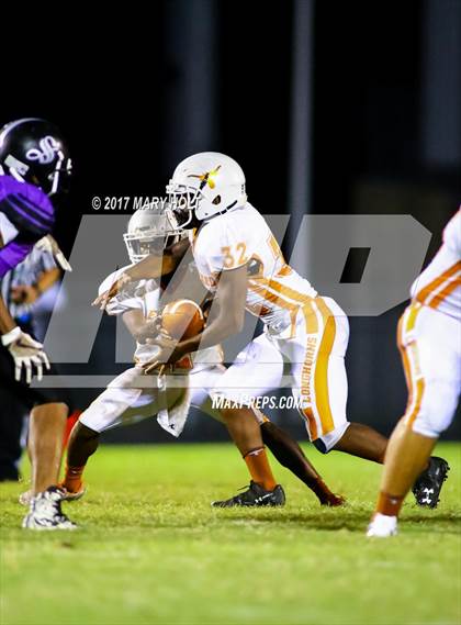Thumbnail 2 in Lennard vs. Spoto photogallery.