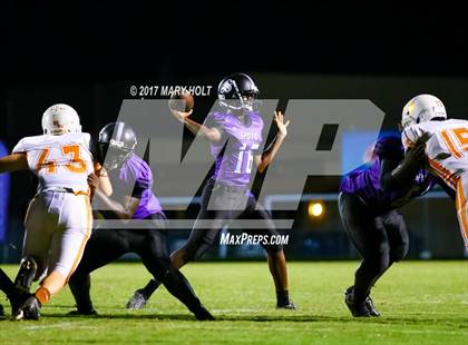 Thumbnail 3 in Lennard vs. Spoto photogallery.