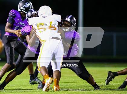 Thumbnail 1 in Lennard vs. Spoto photogallery.