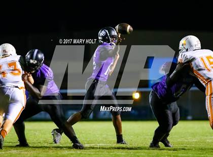 Thumbnail 1 in Lennard vs. Spoto photogallery.