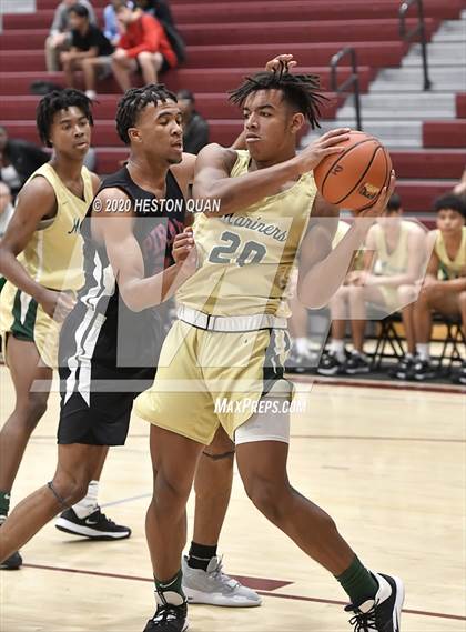 Thumbnail 1 in San Leandro vs. Moreau Catholic (Rancho Mirage Holiday Invitational) photogallery.