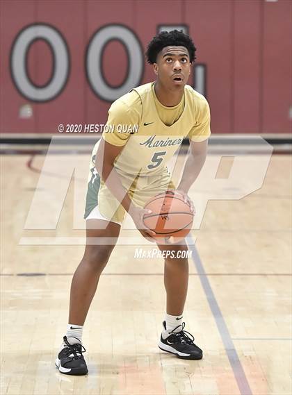 Thumbnail 1 in San Leandro vs. Moreau Catholic (Rancho Mirage Holiday Invitational) photogallery.