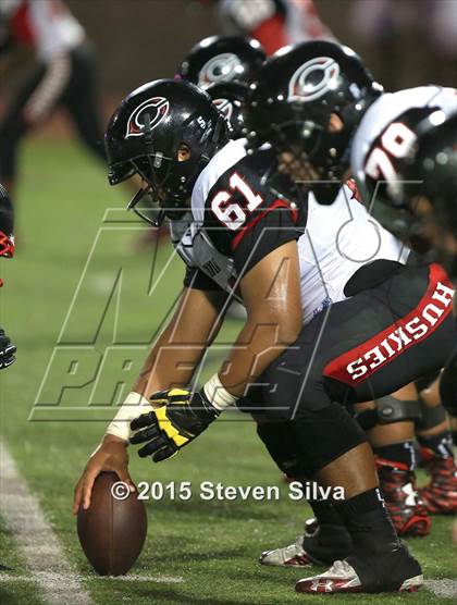 Thumbnail 2 in Centennial vs. Serra (2015 SoCal Honor Bowl) photogallery.