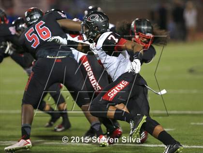 Thumbnail 1 in Centennial vs. Serra (2015 SoCal Honor Bowl) photogallery.