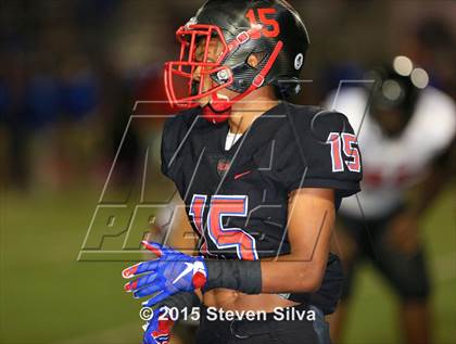 Thumbnail 2 in Centennial vs. Serra (2015 SoCal Honor Bowl) photogallery.