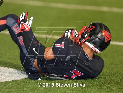 Thumbnail 3 in Centennial vs. Serra (2015 SoCal Honor Bowl) photogallery.