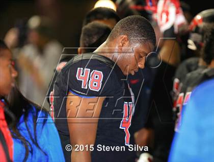 Thumbnail 3 in Centennial vs. Serra (2015 SoCal Honor Bowl) photogallery.
