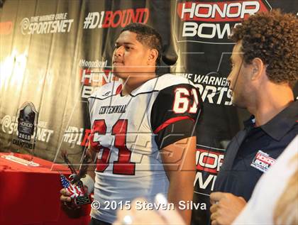 Thumbnail 1 in Centennial vs. Serra (2015 SoCal Honor Bowl) photogallery.