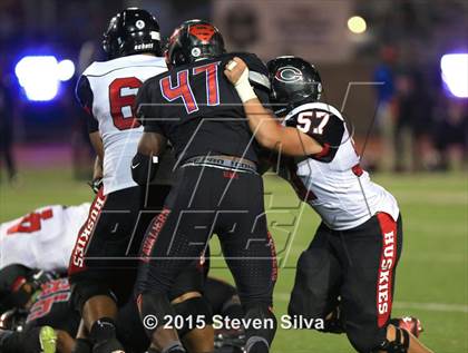 Thumbnail 2 in Centennial vs. Serra (2015 SoCal Honor Bowl) photogallery.