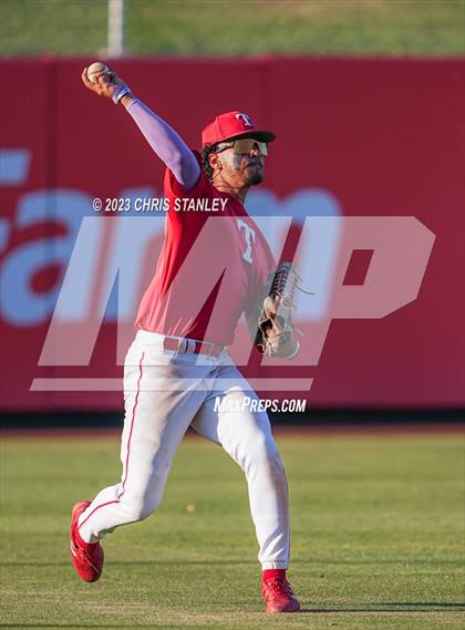 Thumbnail 2 in Queen Creek @ Tucson High Magnet School (AIA-6A Quarterfinals) photogallery.
