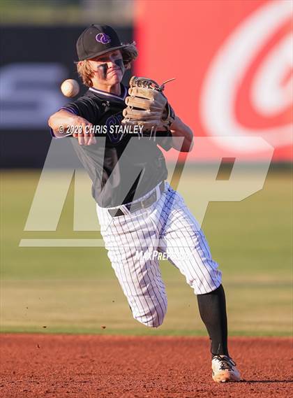 Thumbnail 2 in Queen Creek @ Tucson High Magnet School (AIA-6A Quarterfinals) photogallery.