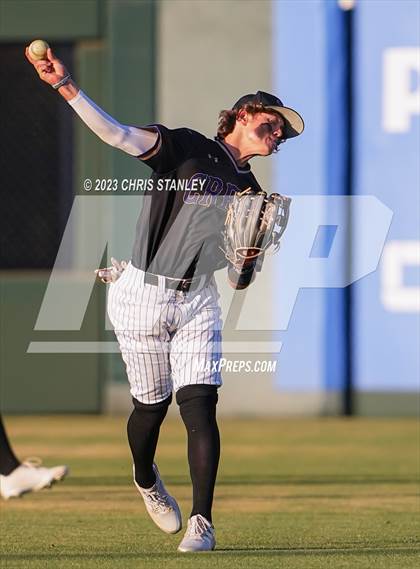 Thumbnail 3 in Queen Creek @ Tucson High Magnet School (AIA-6A Quarterfinals) photogallery.