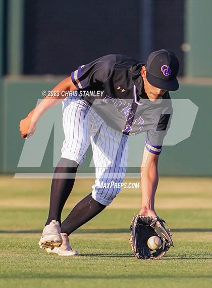 Thumbnail 2 in Queen Creek @ Tucson High Magnet School (AIA-6A Quarterfinals) photogallery.
