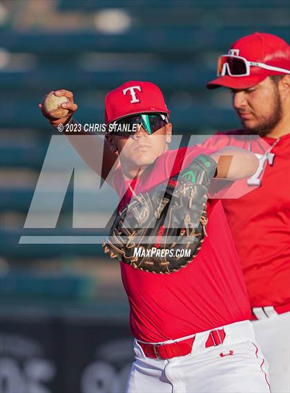 Thumbnail 3 in Queen Creek @ Tucson High Magnet School (AIA-6A Quarterfinals) photogallery.