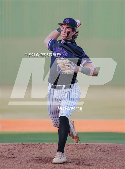 Thumbnail 3 in Queen Creek @ Tucson High Magnet School (AIA-6A Quarterfinals) photogallery.