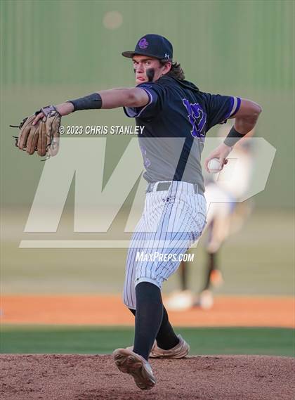 Thumbnail 3 in Queen Creek @ Tucson High Magnet School (AIA-6A Quarterfinals) photogallery.