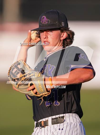 Thumbnail 1 in Queen Creek @ Tucson High Magnet School (AIA-6A Quarterfinals) photogallery.