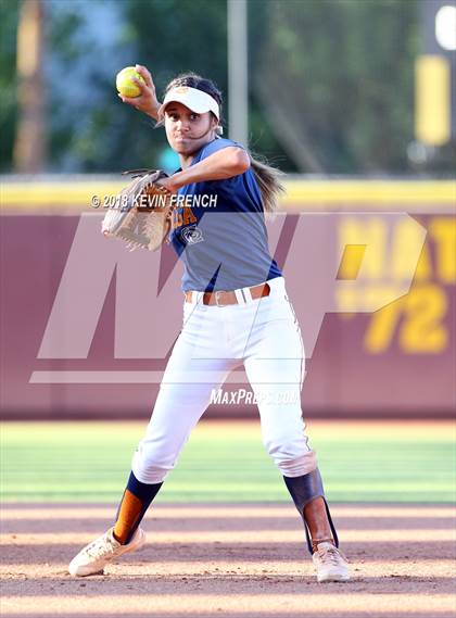 Thumbnail 3 in Ironwood Ridge vs. Cienega (AIA 5A State Final) photogallery.