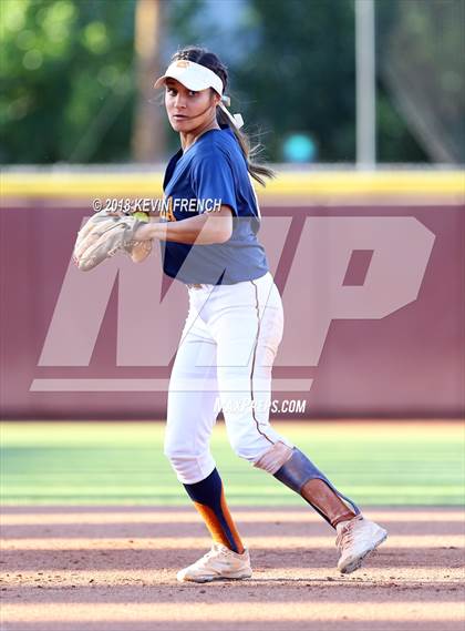 Thumbnail 3 in Ironwood Ridge vs. Cienega (AIA 5A State Final) photogallery.