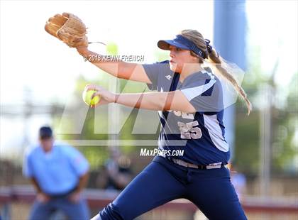 Thumbnail 3 in Ironwood Ridge vs. Cienega (AIA 5A State Final) photogallery.