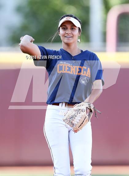 Thumbnail 2 in Ironwood Ridge vs. Cienega (AIA 5A State Final) photogallery.