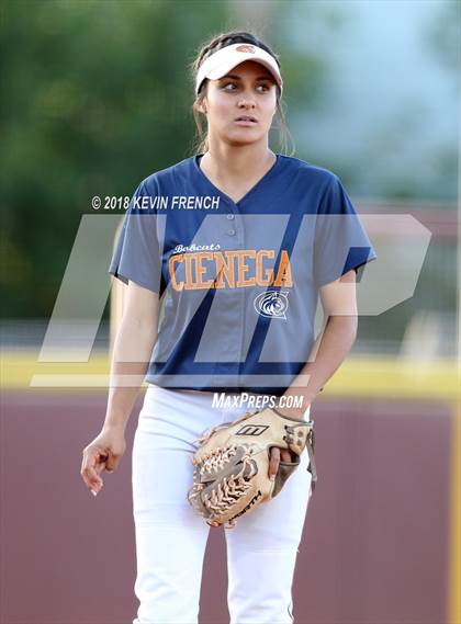 Thumbnail 2 in Ironwood Ridge vs. Cienega (AIA 5A State Final) photogallery.