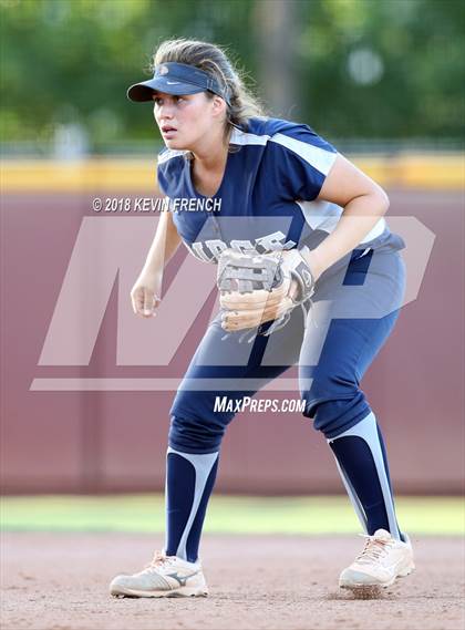 Thumbnail 1 in Ironwood Ridge vs. Cienega (AIA 5A State Final) photogallery.
