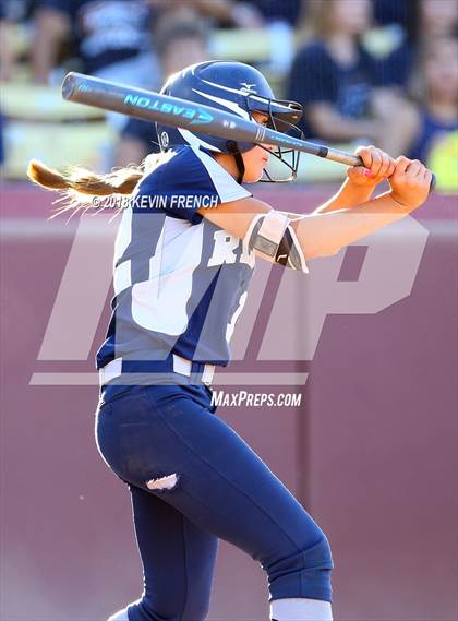 Thumbnail 3 in Ironwood Ridge vs. Cienega (AIA 5A State Final) photogallery.